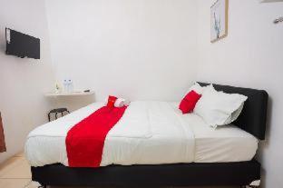 Reddoorz Near Plaza Araya Malang Hotel Blimbing  Room photo